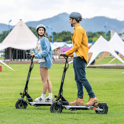 KuKirin M4 Max Electric Scooter - 800W 48V 18.2Ah - Standard - Image 2 (thumbnail)