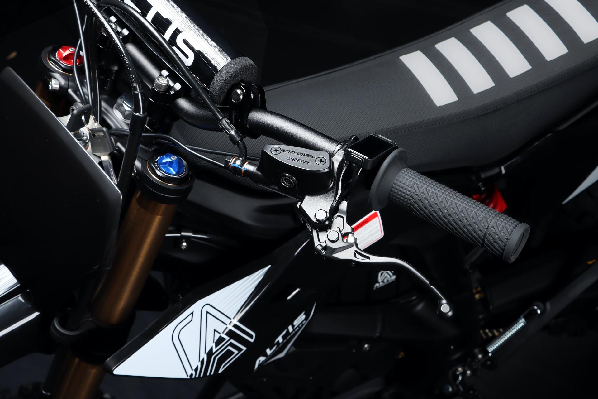 Altis Delta Y3a Black 17 14 Altis Delta Electric Dirt Bike - 13kW 72V 35Ah - Black - Image 5