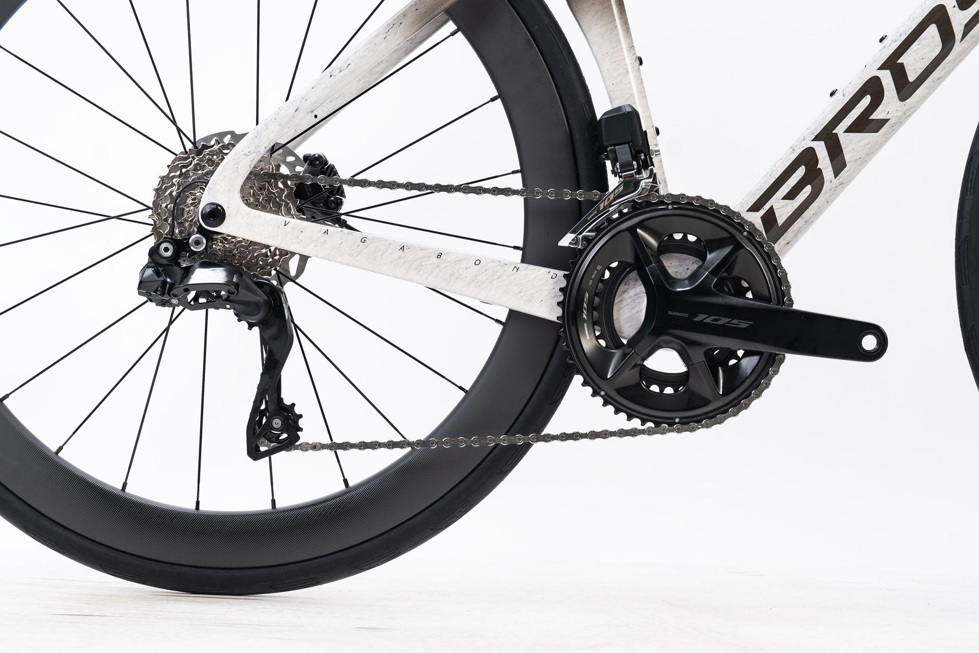 Bross Vagabond Aero 6se 105 Di2 Carbon Road Bike Nano Silver Bross Vagabond Aero 6SE - 105 Di2 Carbon Road Bike - Nano Silver - Image 12