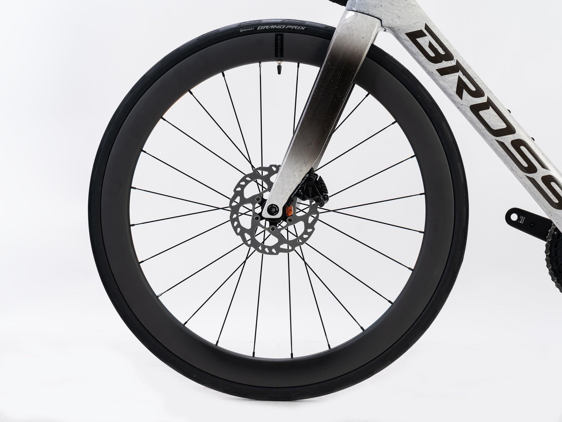 Bross Vagabond Aero 6se 105 Di2 Carbon Road Bike Nano Silver Bross Vagabond Aero 6SE - 105 Di2 Carbon Road Bike - Nano Silver - Image 16