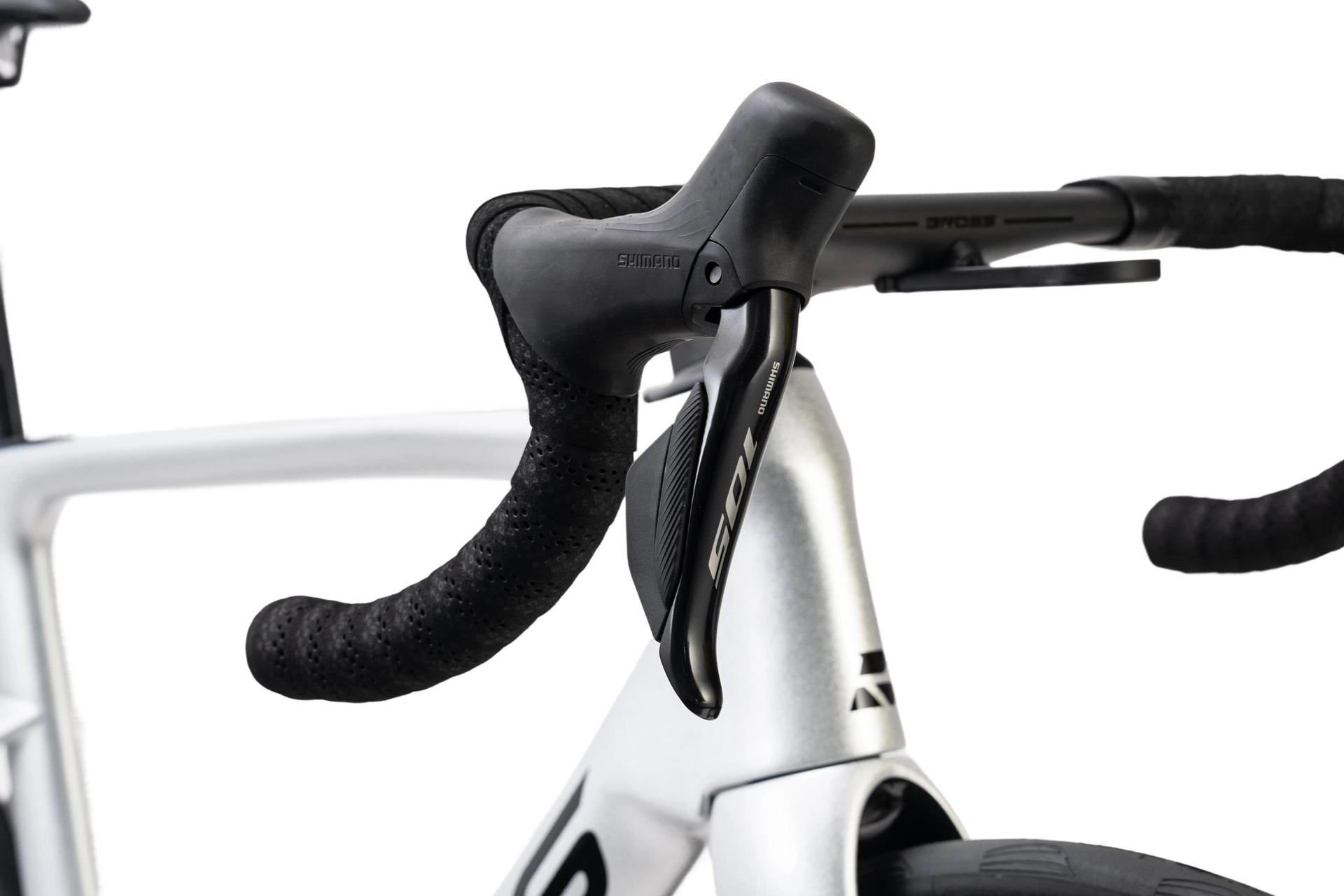 Bross Vagabond Aero 6se 105 Di2 Carbon Road Bike Sparkling Silver Bross Vagabond Aero 6SE - 105 Di2 Carbon Road Bike - Sparkling Silver - Image 61