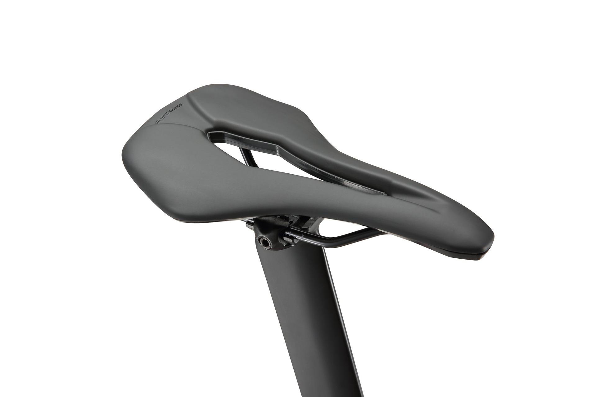 Bross Zenith 6i 105 Di2 Carbon Road Bike Cartoon Black Bross Zenith 6I - 105 Di2 Carbon Road Bike - Cartoon/Black - Image 12