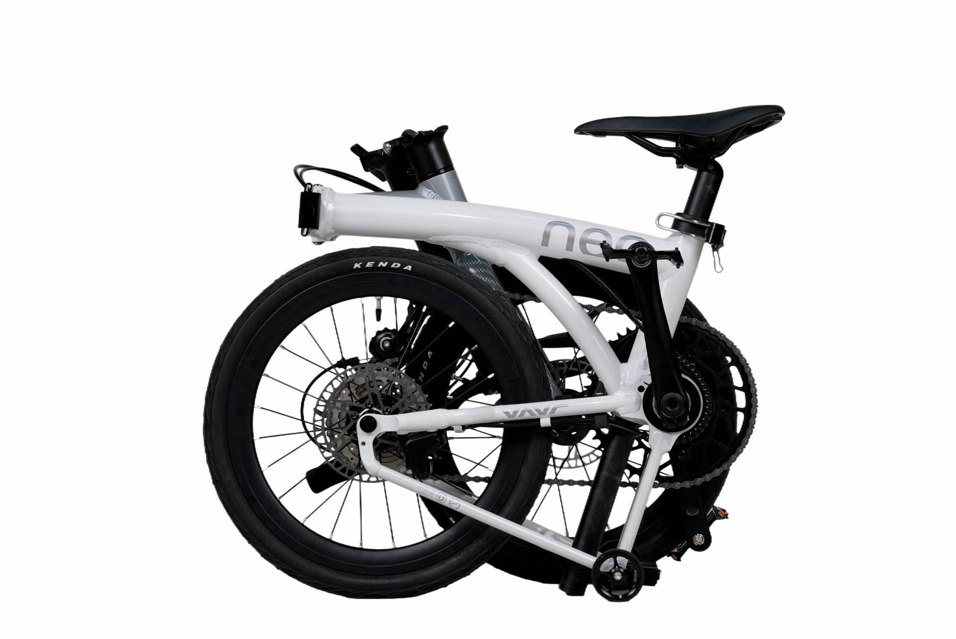 Java Neo9 Titanium JAVA NEO 9-Speed Triple-Fold Bike - 16 Inch - Titanium - Image 4