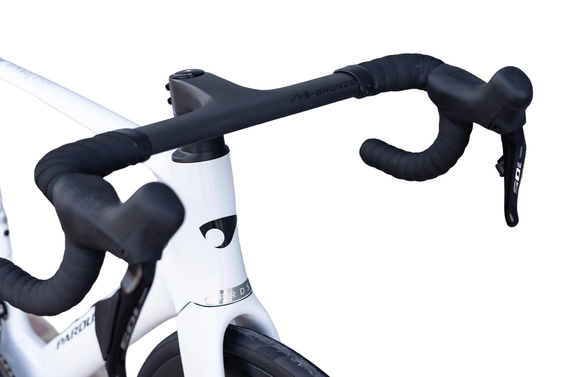Pardus Spark Sport 105 Di2 Carbon Road Bike Cloud White Pardus Spark Sport - 105 Di2 Carbon Road Bike - Cloud White - Image 23