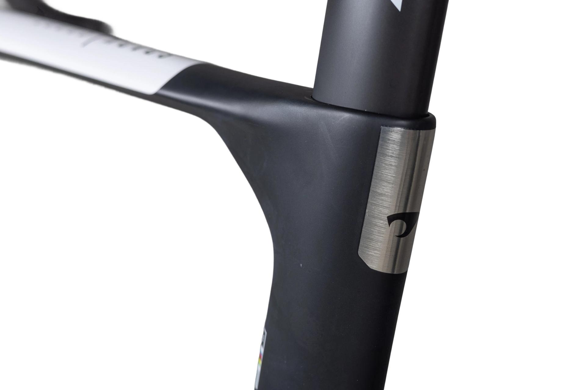 Pardus Spark Sport 105 Di2 Carbon Road Bike Black Pardus Spark Sport - 105 Di2 Carbon Road Bike - Black - Image 14