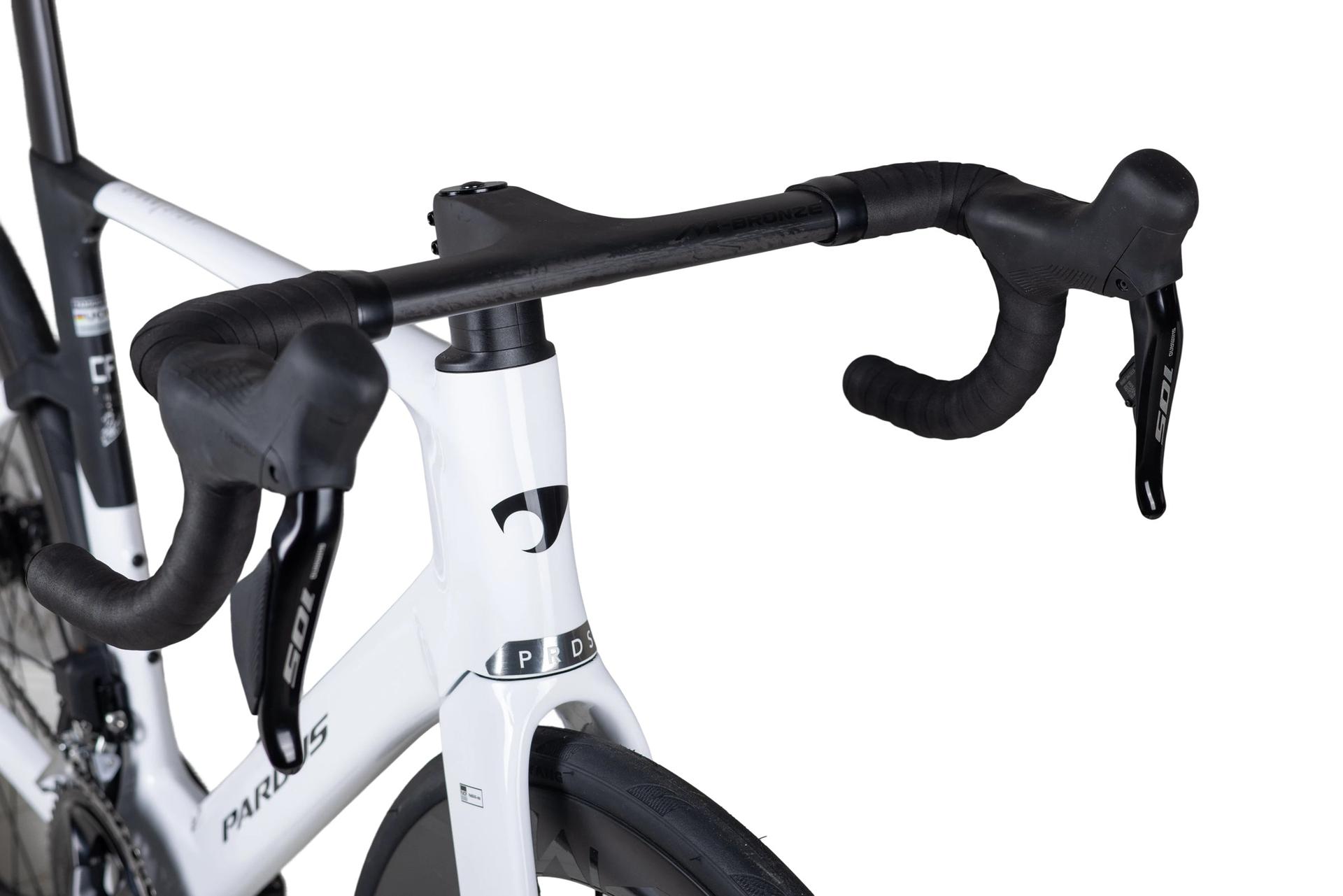 Pardus Spark Sport 105 Di2 Carbon Road Bike Black Pardus Spark Sport - 105 Di2 Carbon Road Bike - Black - Image 15
